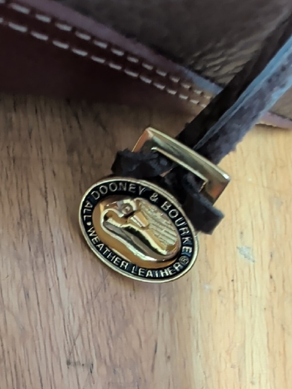 Dooney & Bourke ???? Brown Satchel with Chocolate Brown Trim and Gold Hardware - Picture 9 of 16